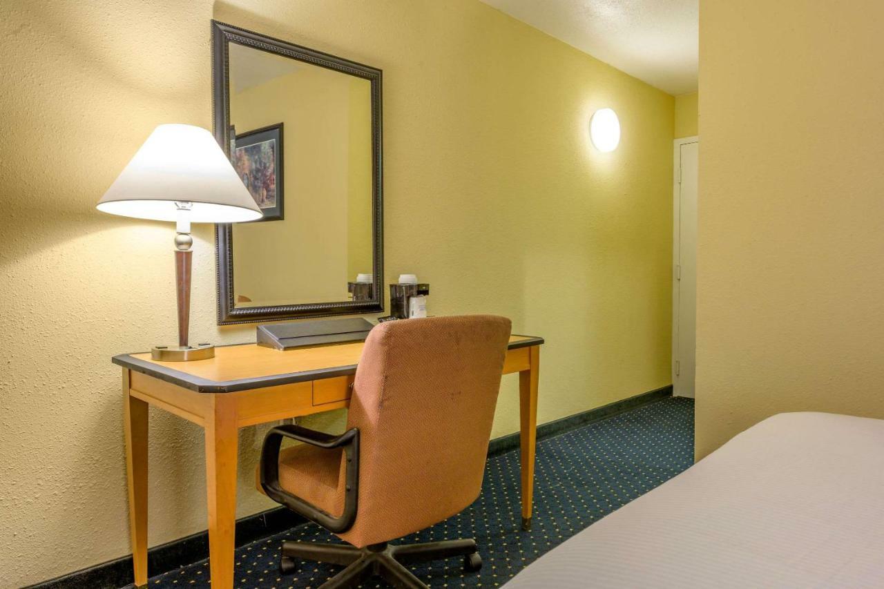 Aire Hotel Lebanon Hershey Dış mekan fotoğraf